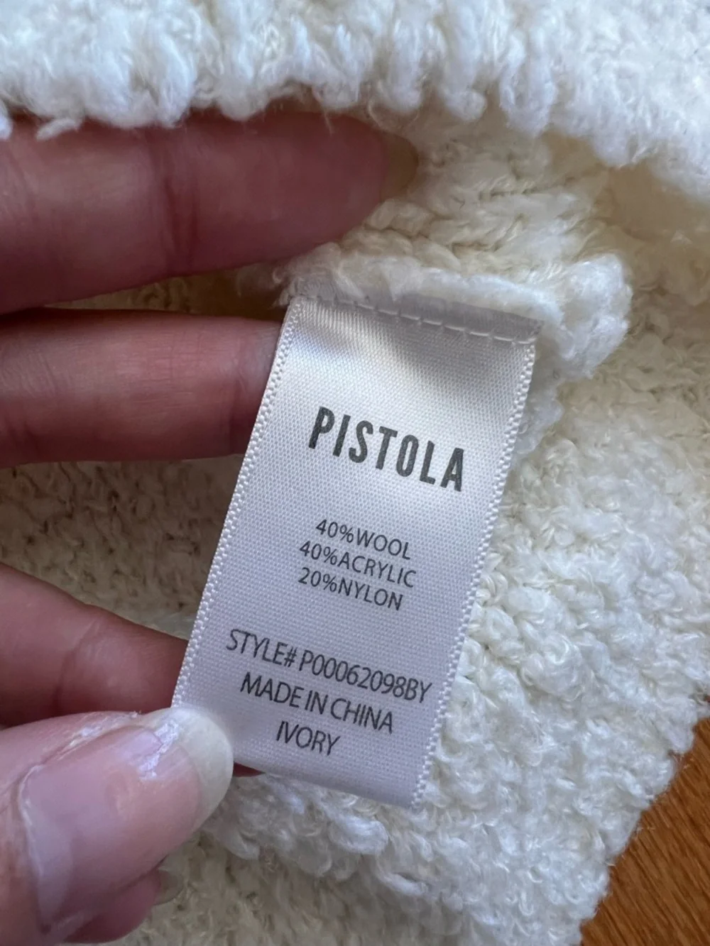 Pistola Alpine Cozy Crew Neck Sweater Cream Boucle Fuzzy Wool Blend Size XS - Picture 3 of 9